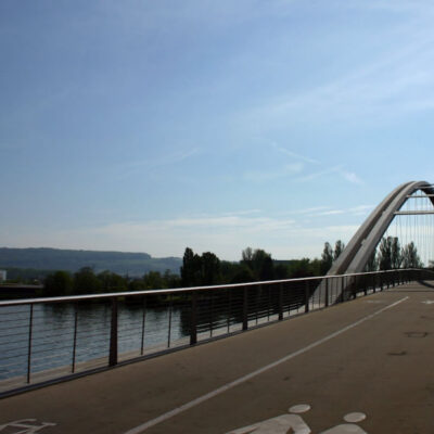 Construction d’un pont pour piétons et cyclistes sur le Rhin entre Weil am Rhein et Huningue