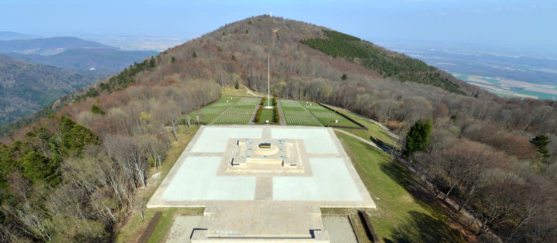Le Hartmannswillerkopf : lieu privilégié de rencontres européennes et franco-allemandes