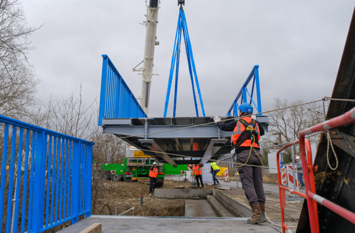 Nouvelle passerelle piétonne et cycliste transfrontalière