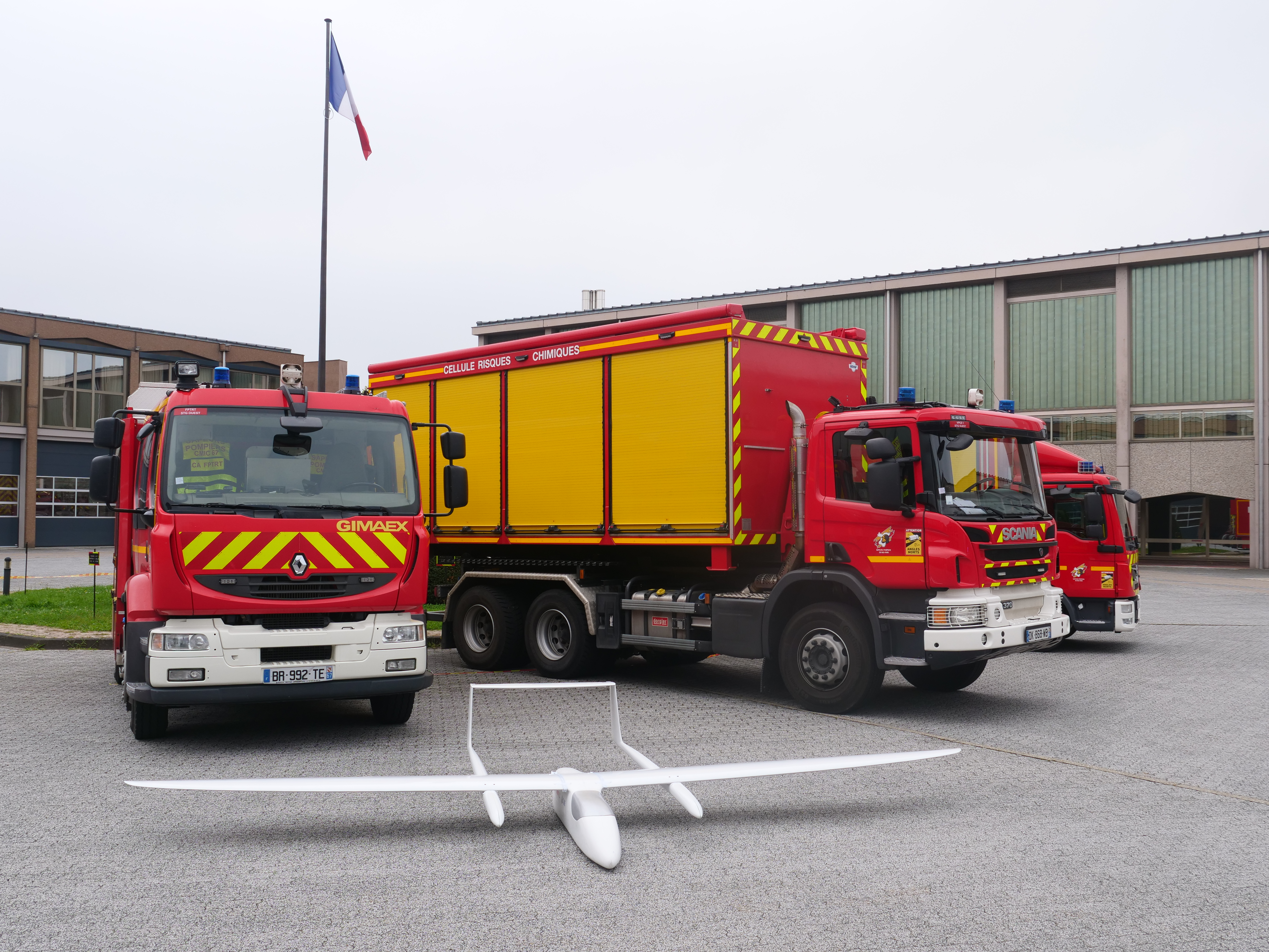 Un drone longue distance, à énergie propre, pour analyser les fumées d’incendies