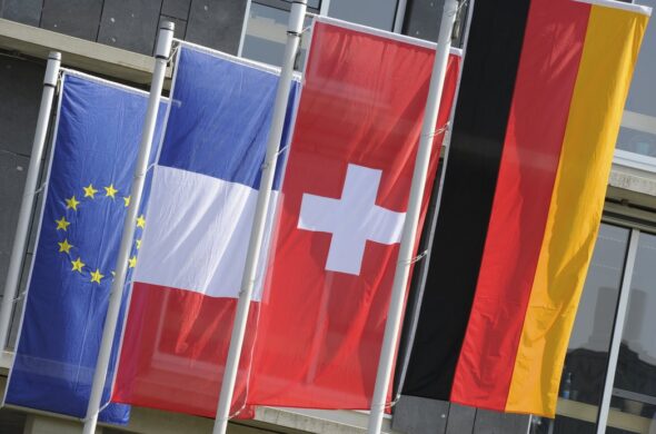 Identifier et lever les obstacles juridiques et administratifs des frontières du Rhin supérieur